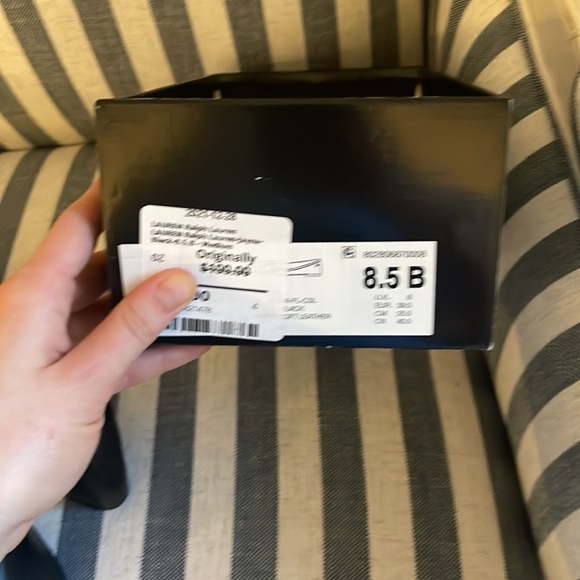 Lauren Ralph Lauren shoes - size 8.5 - Picture 4 of 4